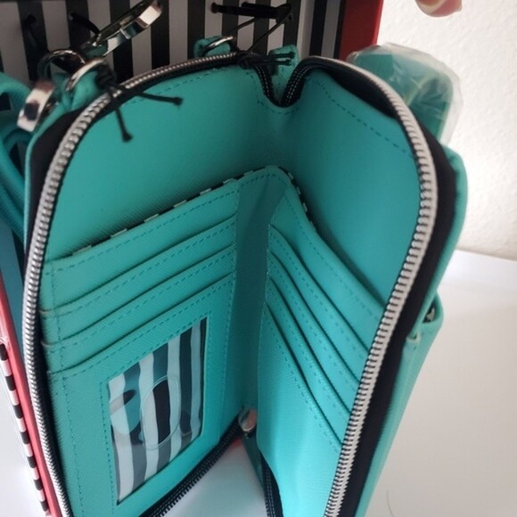 Marc Tetro Bag Frenchie Bulldog Crossbody Phone Wallet Wristlet Box Gift Set NWT - Picture 6 of 11